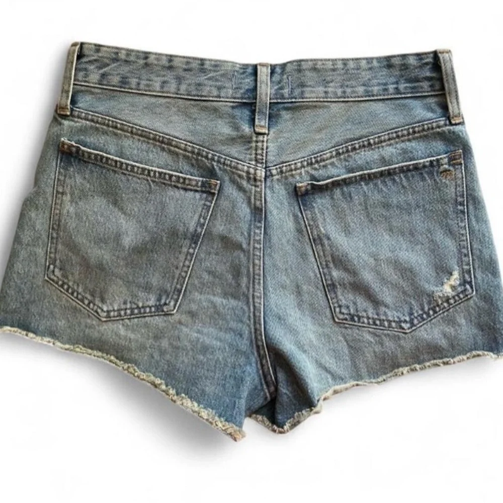 Madewell Mid rise Relaxed Fit Destructed Edition Denim Jean Shorts size 26 - Picture 3 of 8